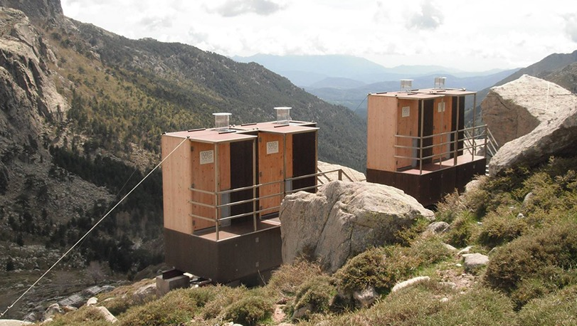 Toaleta w górach